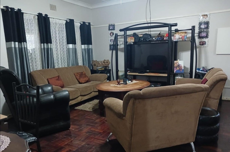 4 Bedroom Property for Sale in Stilfontein Ext 4 North West